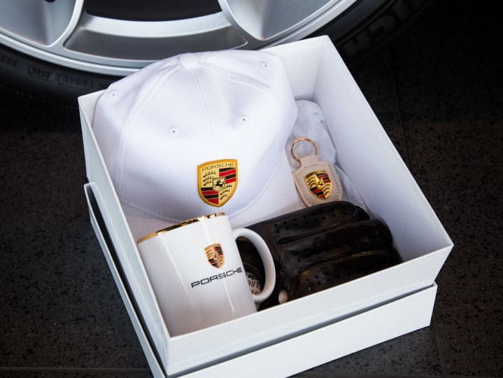 The Top 10 Porsche Accessories for Maximum Enjoyment post thumbnail image