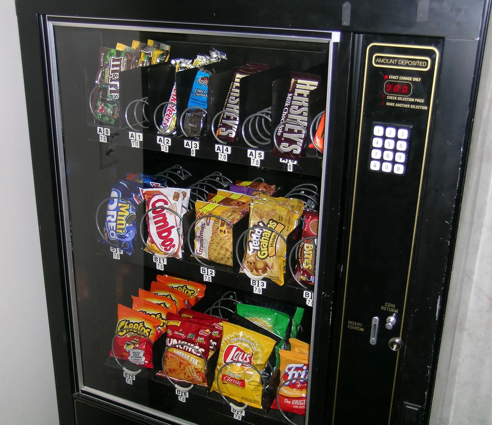 Gold Coast Gulp: The Allure of Drink Machines post thumbnail image